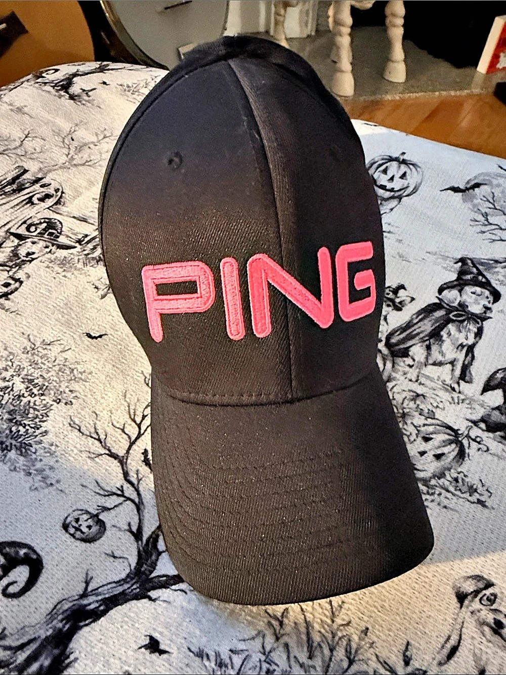 PING FlexFit Golf Cap Black & Pink Size L-XL